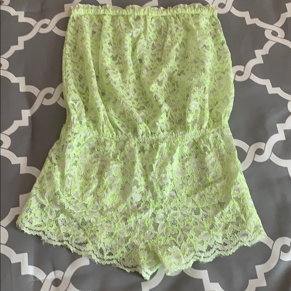 Victoria’s Secret lace romper cover up - Picture 2 of 4
